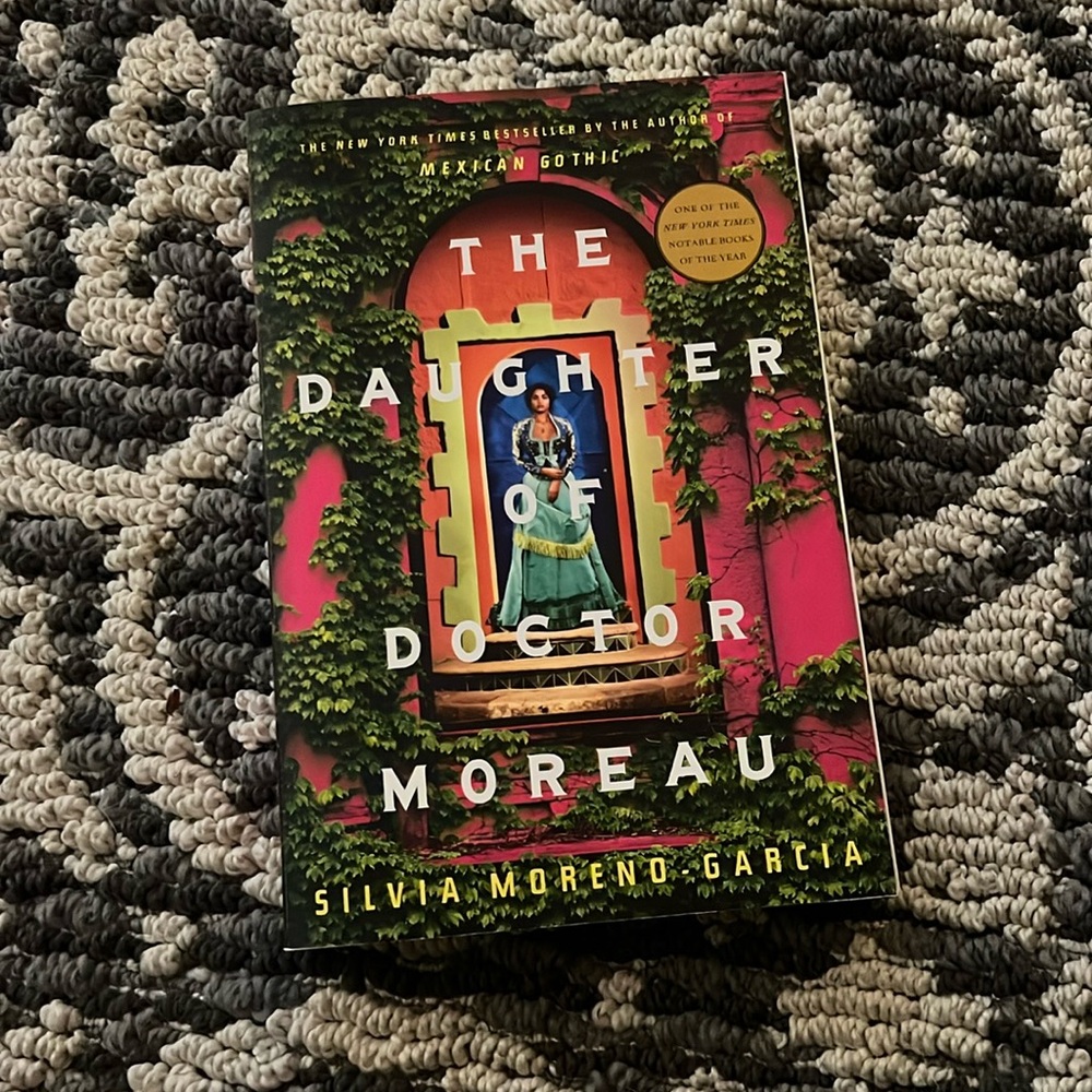 SALE The Daughter of Doctor Moreau book